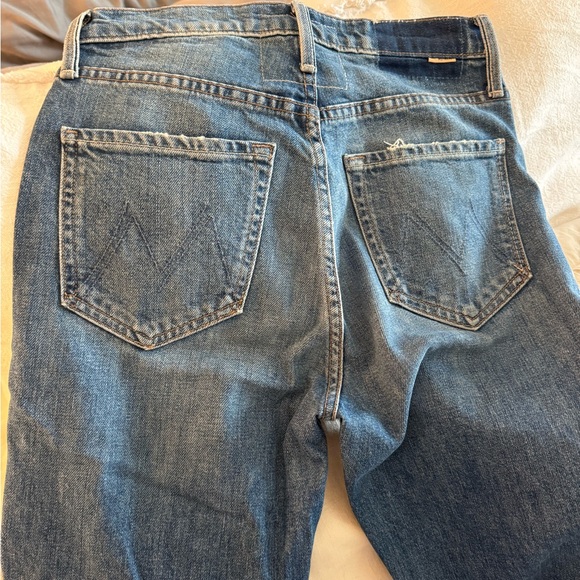Mother Denim ( High waisted Rider Ankle) 

Color- Running with Scissors - Picture 6 of 6